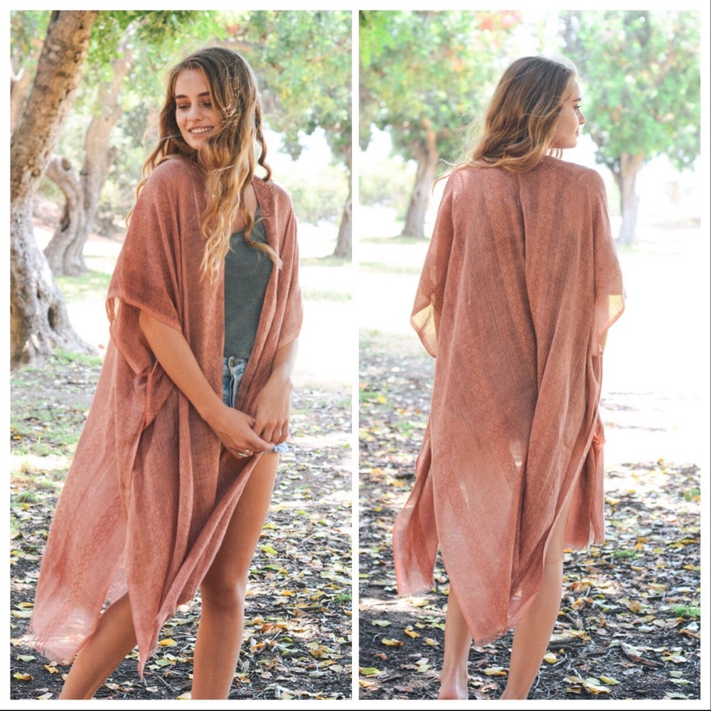 Kimono Look-Book - Picture 7 of 8